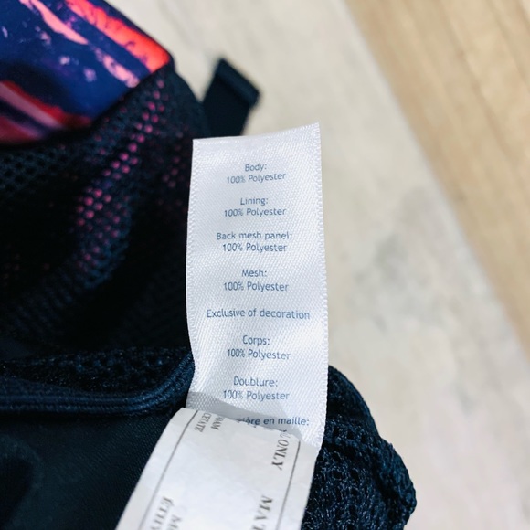 Lululemon Ivviva Backpack - Picture 6 of 9